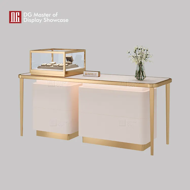 DG Luxury Jewelry and Watch Display Table 3