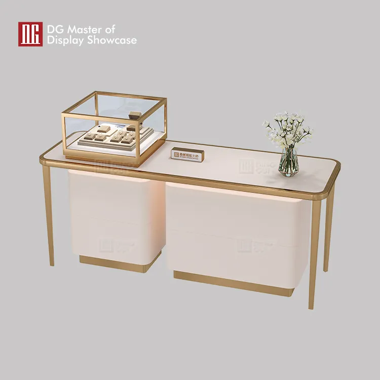DG Luxury Jewelry and Watch Display Table 4