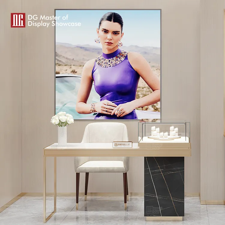 Bepoke Experience Table manufacturer | DG Display Showcase 4