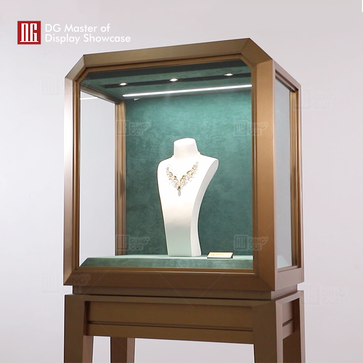 DG Display Showcase | one stop solution latest jewellery shop interior design design idea 7