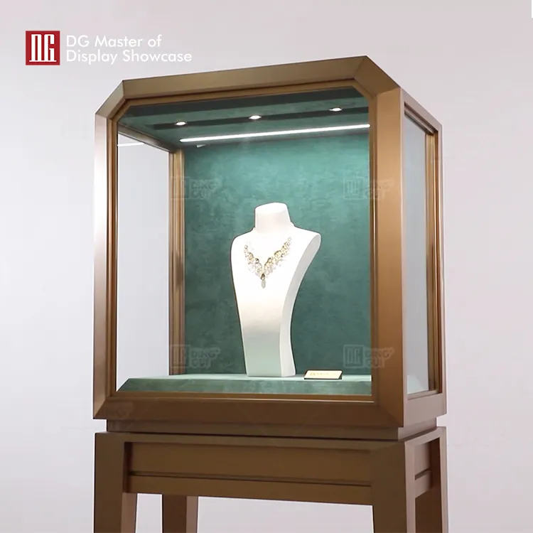 DG Display Showcase | one stop solution latest jewellery shop interior design design idea 3