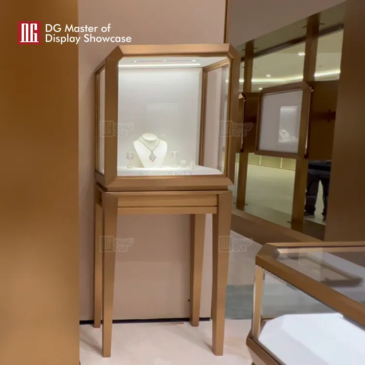 DG Display Showcase | one stop solution latest jewellery shop interior design design idea 5