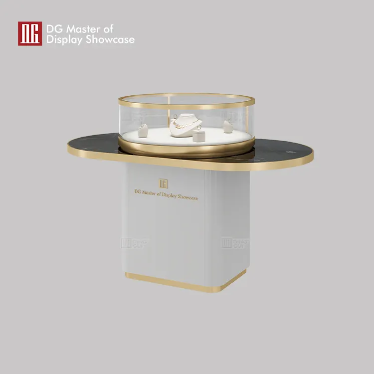 Luxury Island Showcase: Elegance & Efficiency 3