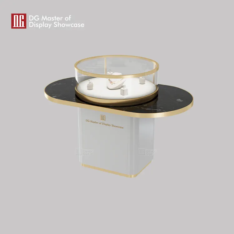 Luxury Island Showcase: Elegance & Efficiency 4