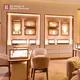 Luxury Jewelry Display Showcase: Transform Displays into Experiences 4