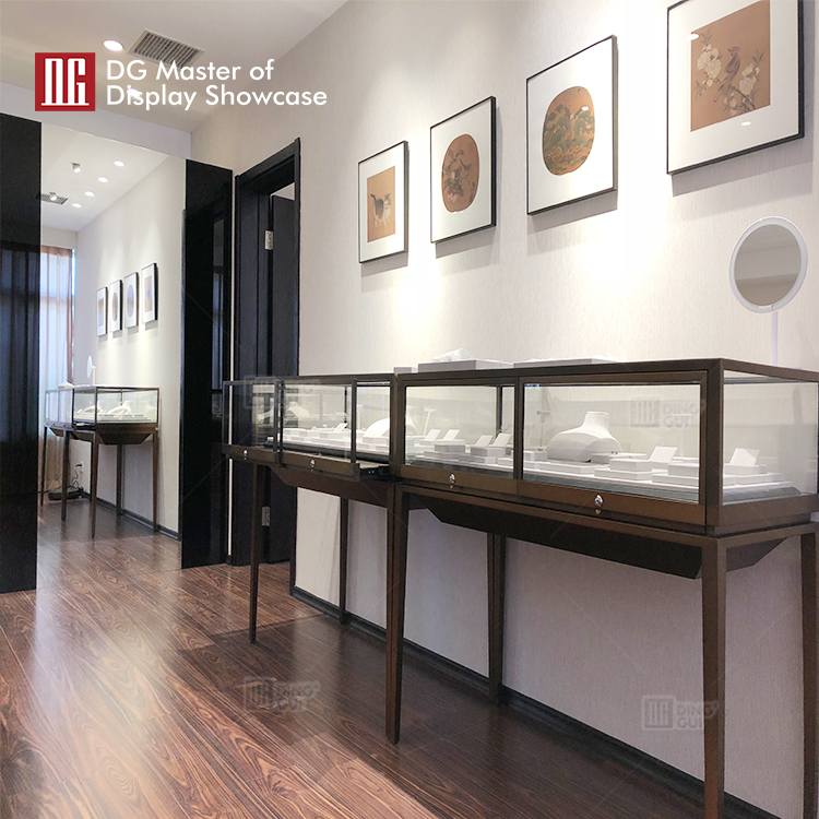 DG Display Showcase | luxury front counter display case manufacturer 7