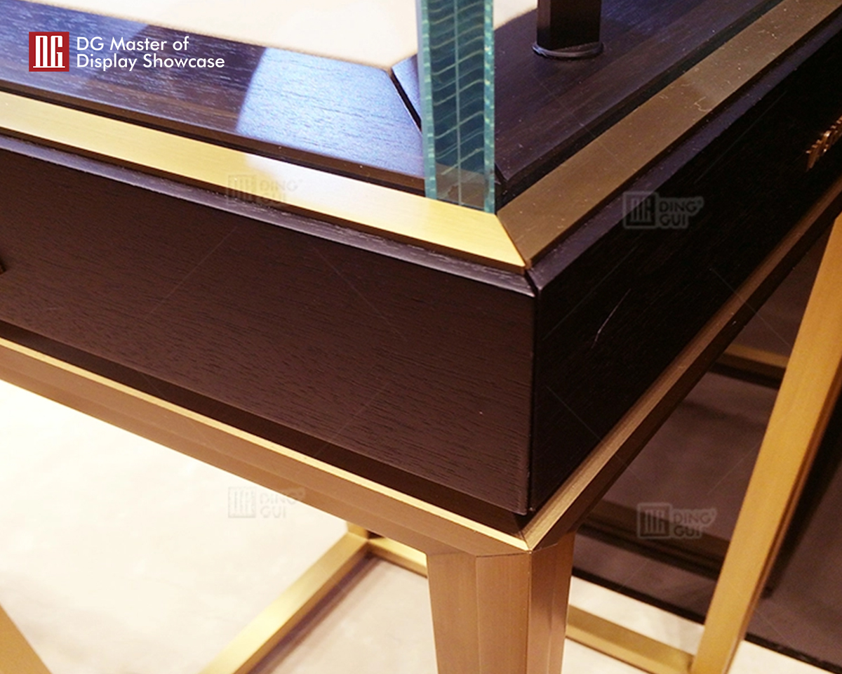 DG showcase luxury watch display glass case custom store design decoration 10