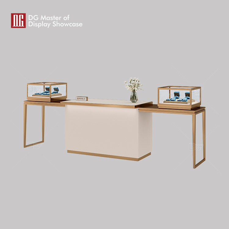 DG Display Showcase | Bepoke Experience Table factory 8