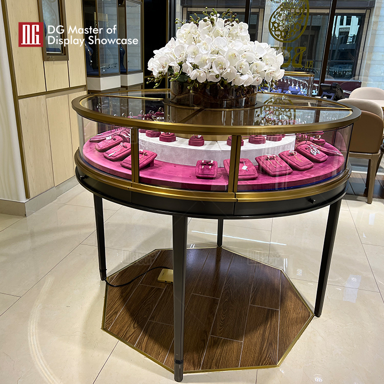 DG Display Showcase | Bepoke Island Display Counter manufacturer1 7