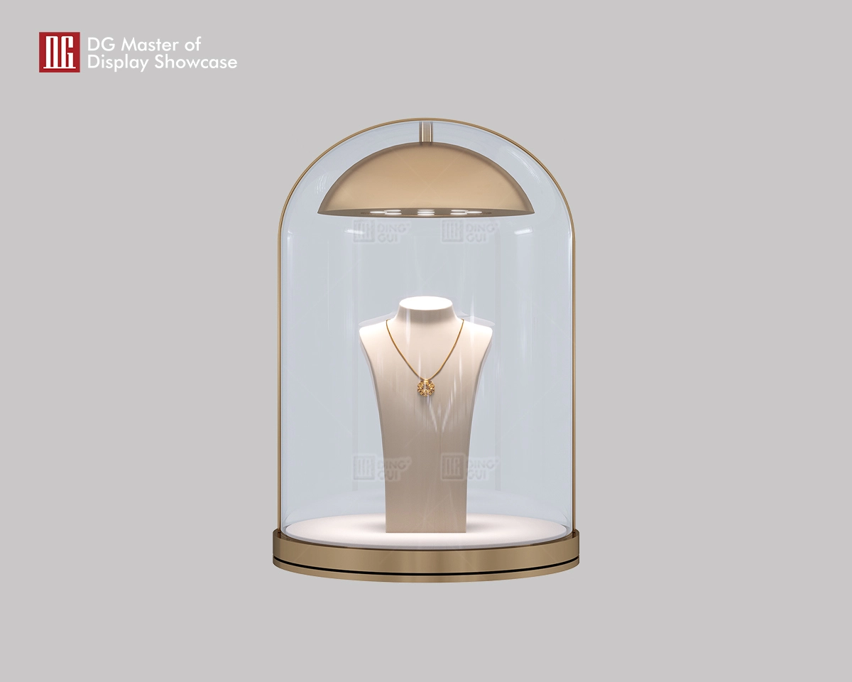 DG&#39;s nye, førsteklasses luksusur- og smykkeudstilling 1