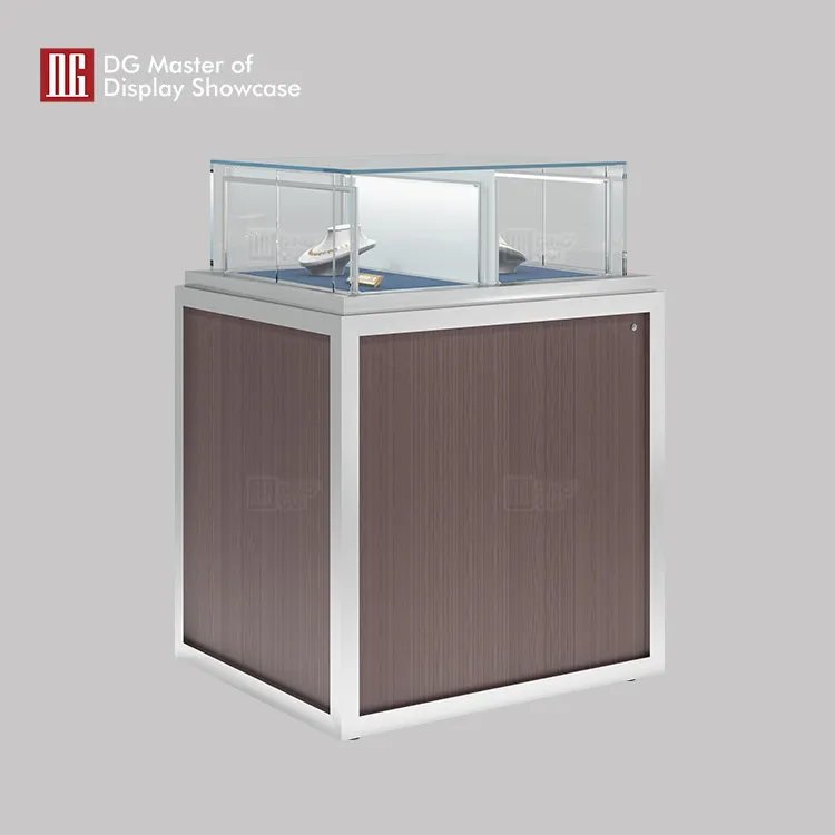 bepoke Jewelry Showcase company factory | DG Display Showcase 2