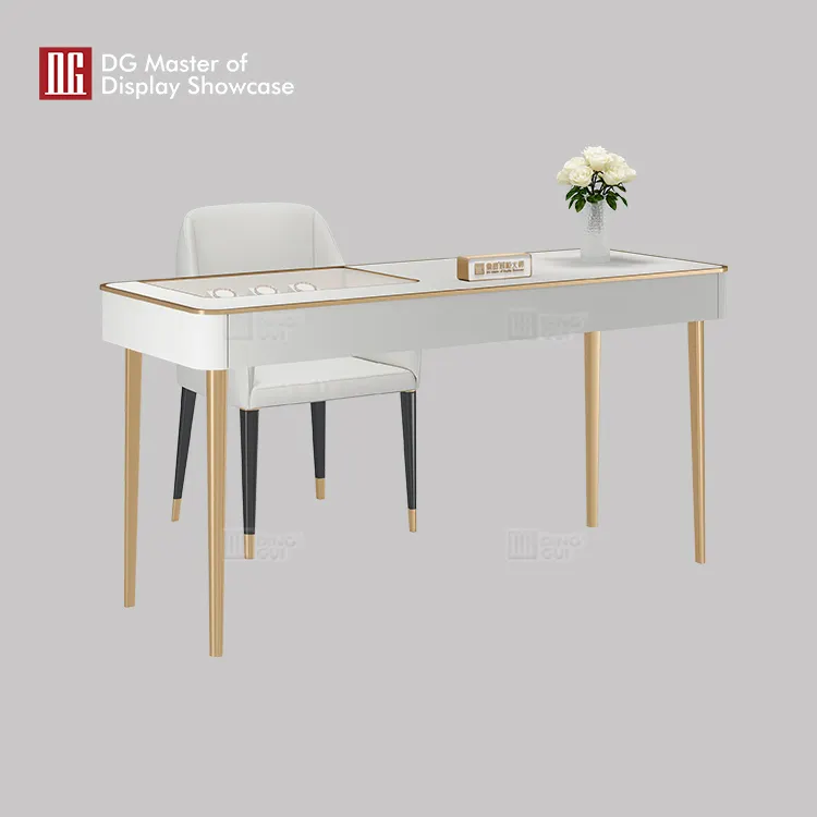 DG Display Showcase | Top Experience Table wholesale 2