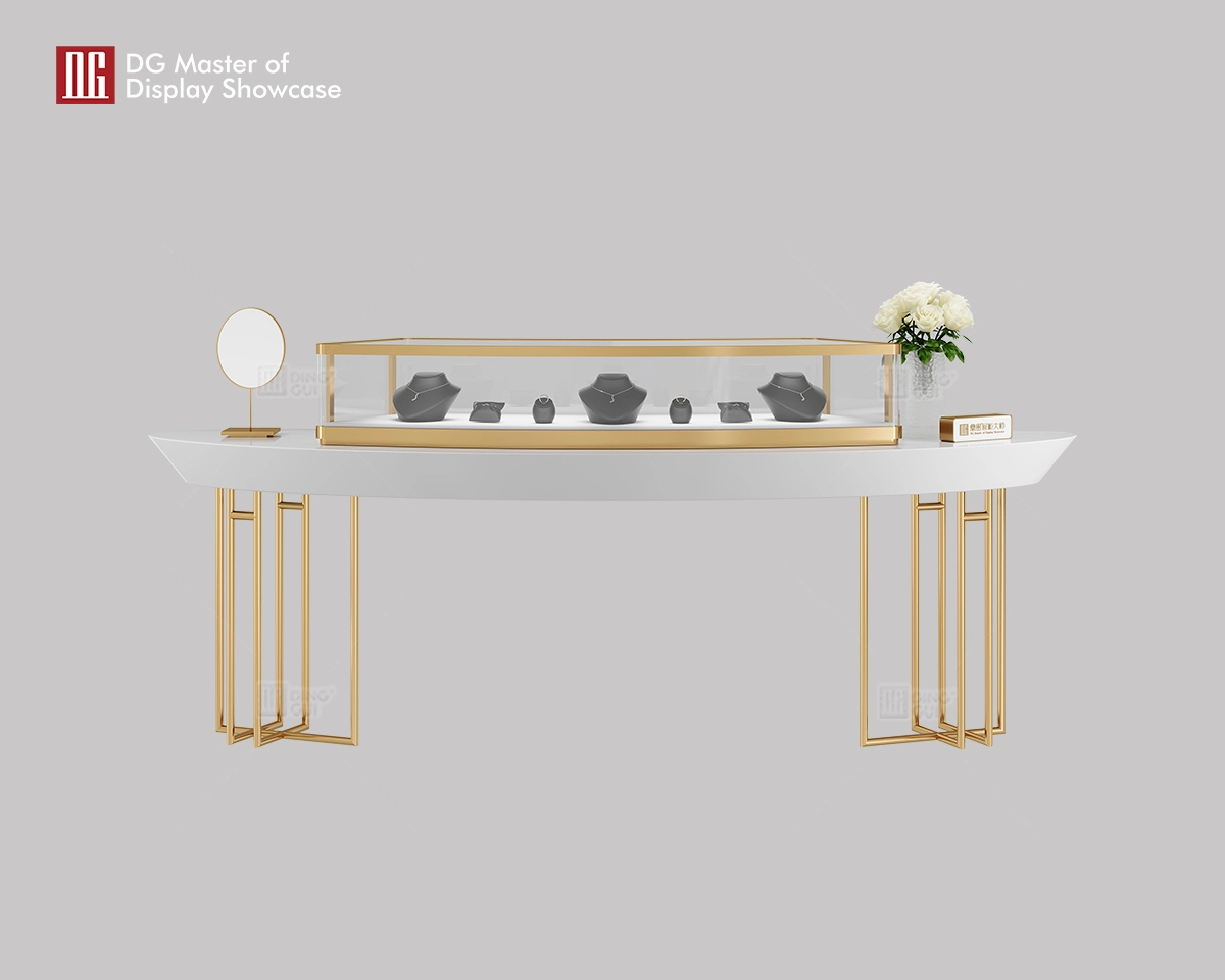 DG Showcase High-End Smykke- og Uroplevelsesbord Luksusmærkebutiksdesign 1