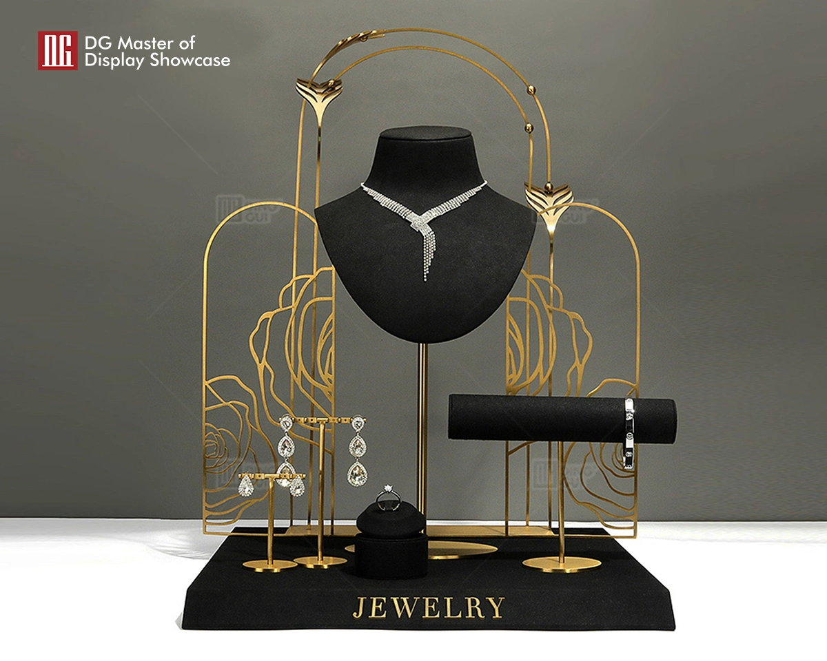 DG Showcase high quality jewelry display props set for store interior design 1