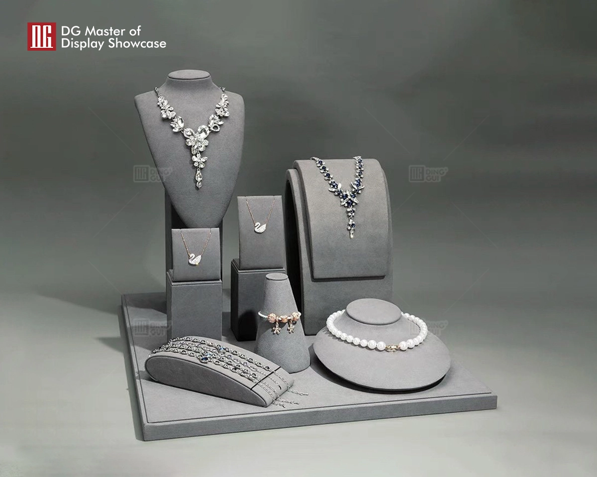 DG Showcase Simple Design Jewelry Display Props For Exquisite Shop 1
