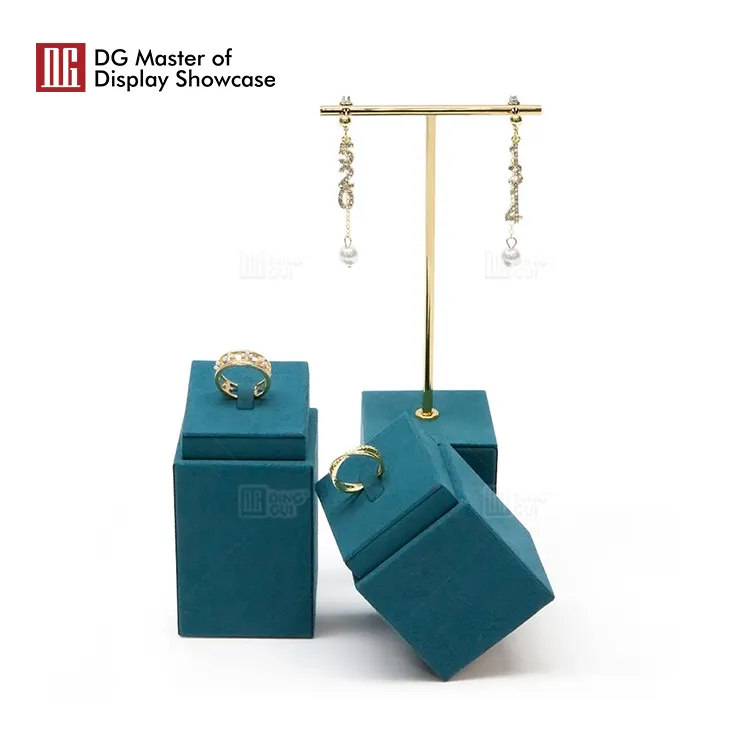 Velvet-Lined Stainless Steel Jewelry Display Rack 5