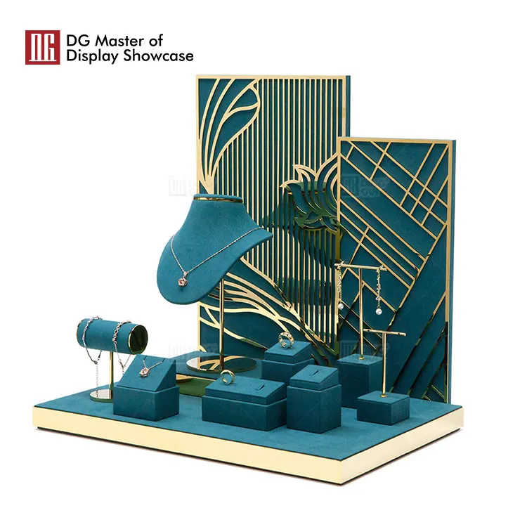 Velvet-Lined Stainless Steel Jewelry Display Rack 3