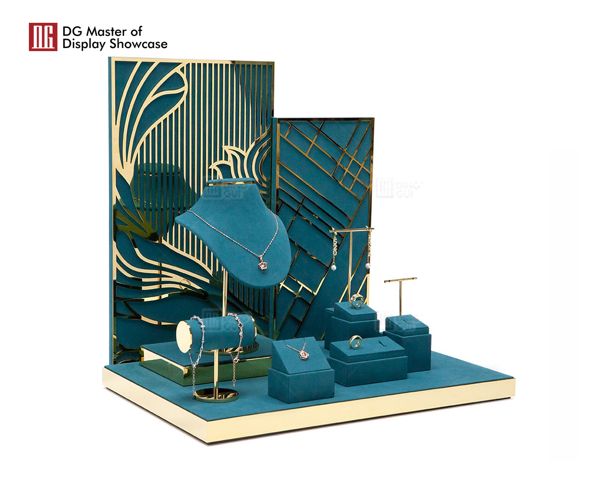 Velvet-Lined Stainless Steel Jewelry Display Rack 7