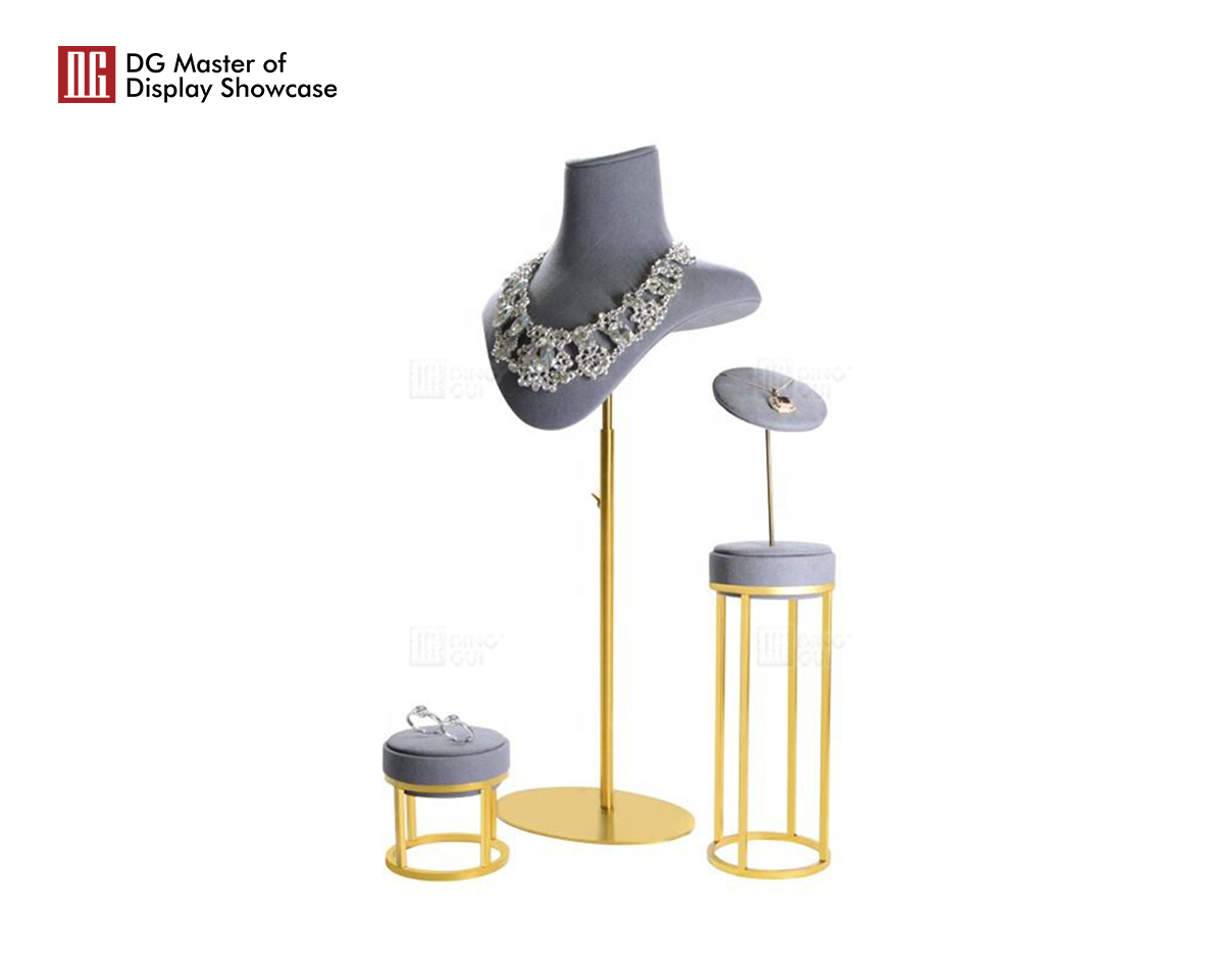 high end jewelry display tray design solution | DG Display Showcase 8