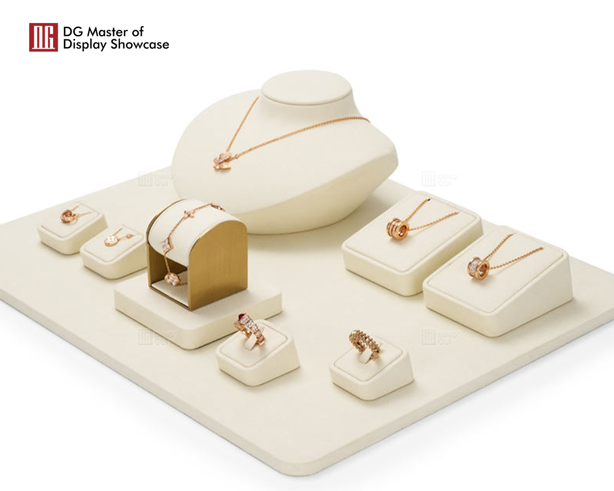 DG showcase New Jewelry Display Sets Metal PU Leather Ring Earrings Necklace Holder Props 7
