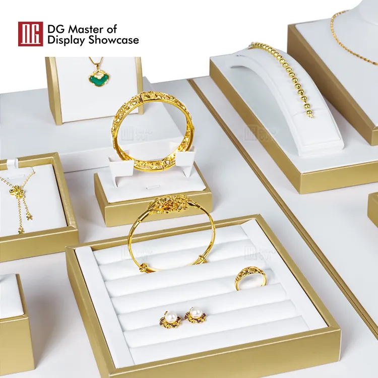 Luxury Jewelry Display Set 3