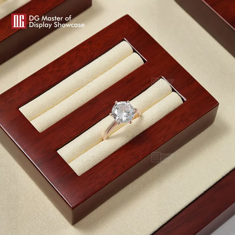 Premium  Jewelry Display Set: Elegant, Durable, and Versatile 4