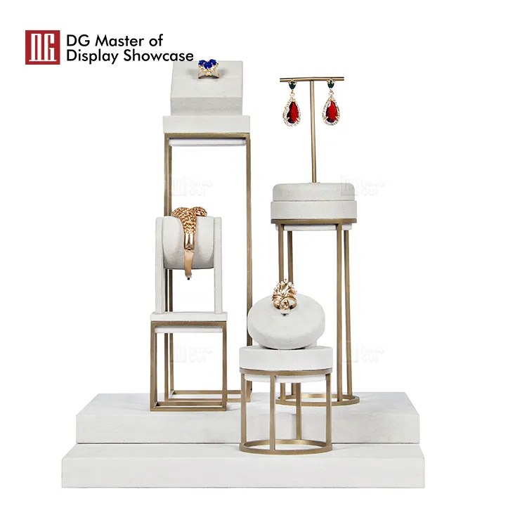 Luxurious Stainless Steel Velvet Jewelry Display Set 3