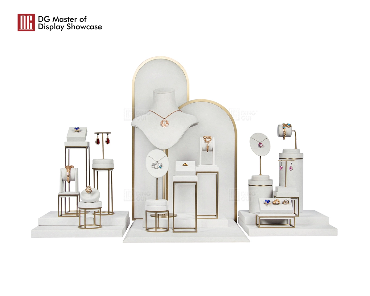 DG Showcase Luxury Jewelry Display Props Bracelet Earrings Ring Necklace Stand Set With Bust 1