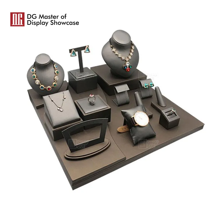 Elegant Jewelry Display Set: Showcase & Protect with Style 2