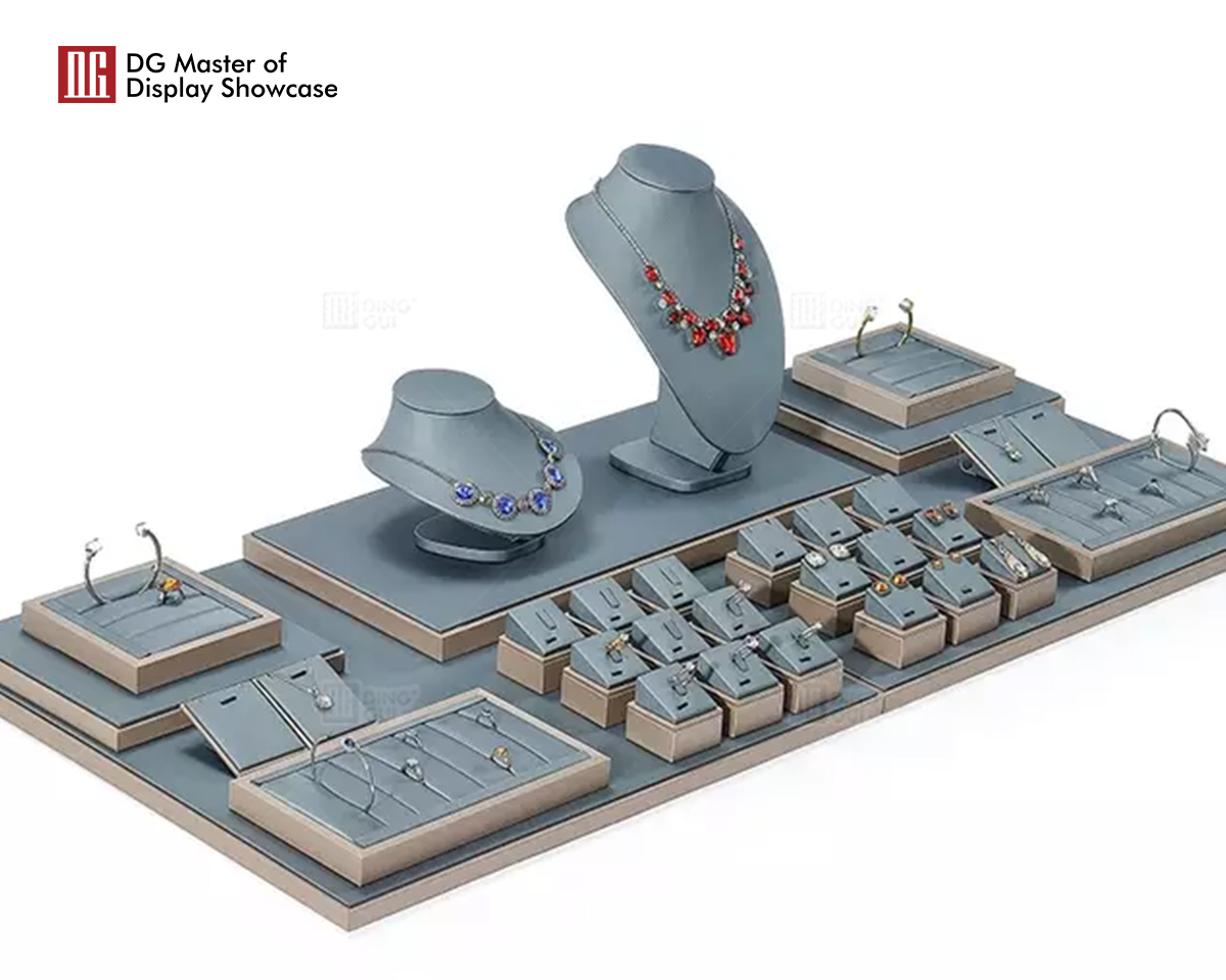 DG Showcase Luxury Jewelry Display Props Set Jewellery Necklace Busts Bracelet Pendant Earring Ring 7