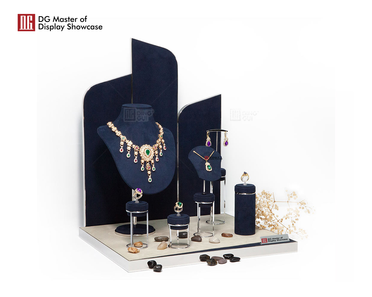 DG Showcase Luxuriosa anulorum ostentatio ferculum inaures ostentationis basis pendentis ornamentis pro taberna gemmarum Novum Stylum 8