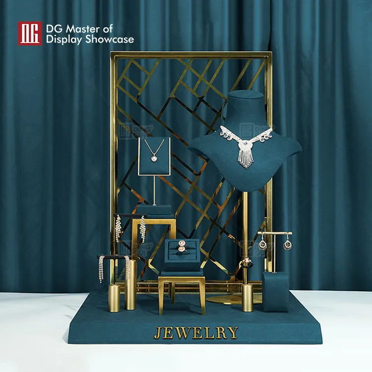high end custom jewelry tray design solution | DG Display Showcase 5