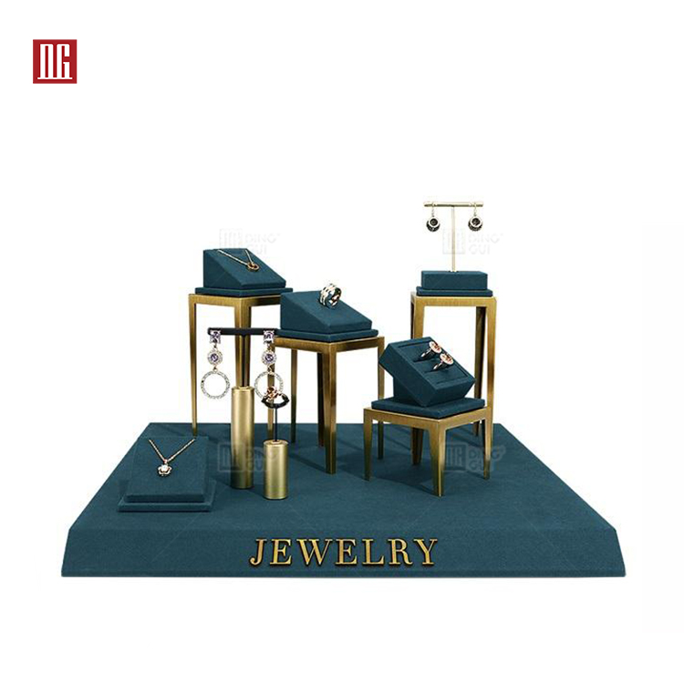 DG Display Showcase | fine quality velvet jewelry displays factory 6