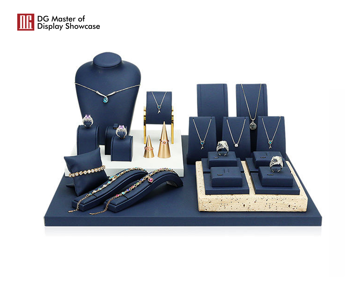 DG Showcase Smykkebutik Display Stand Blå Læderbetrukket Smykkerekvisitter til Bordmontering 6
