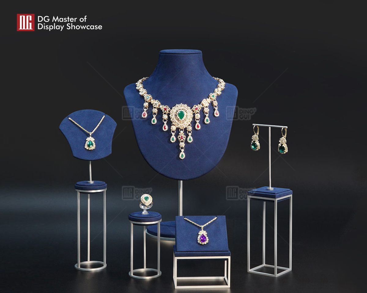 DG Showcase Luxury Jewelry Display PropsAccessories Black Foil Metal Set Fashion Design 8