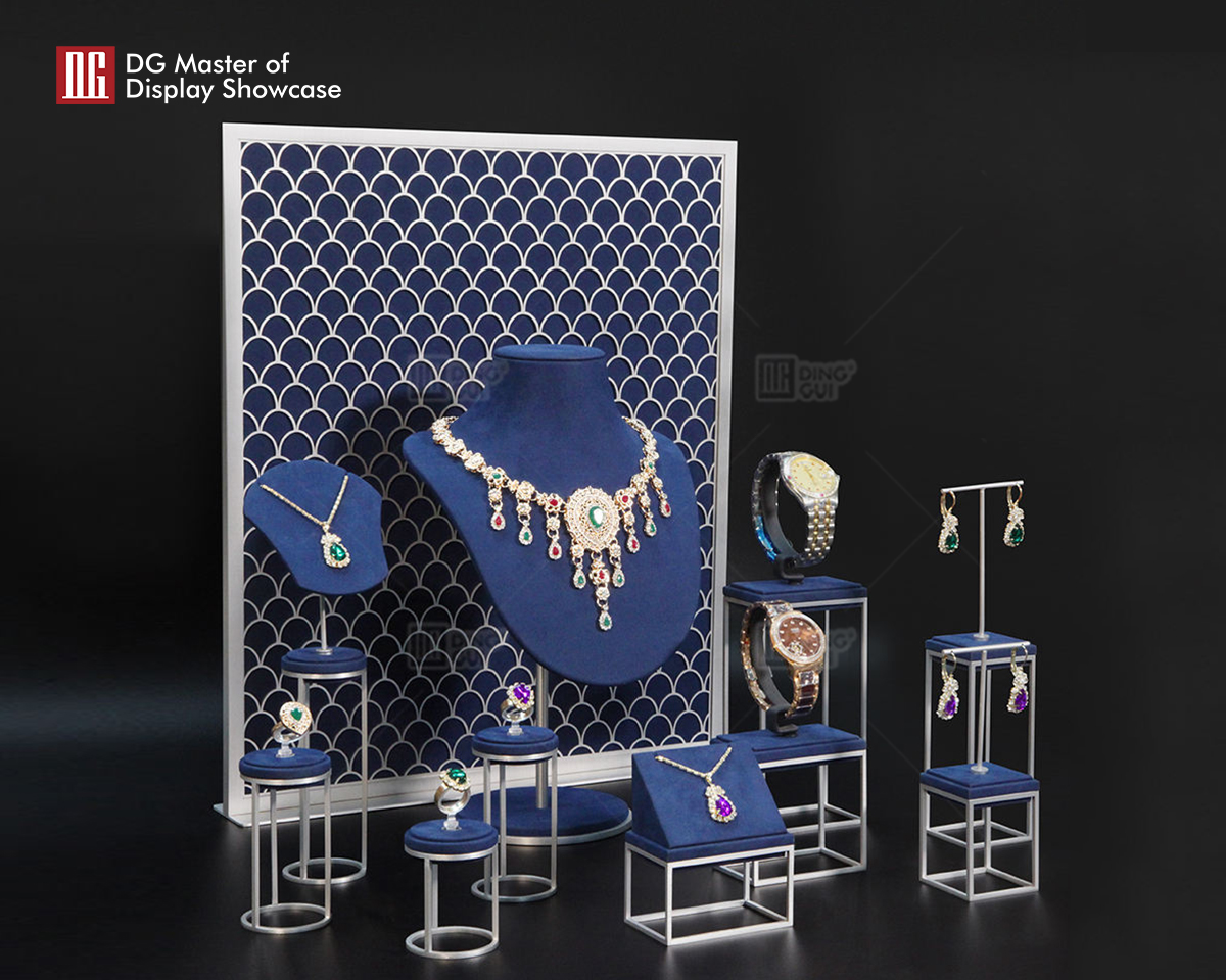 DG Showcase Luxury Jewelry Display PropsAccessories Black Foil Metal Set Fashion Design 7