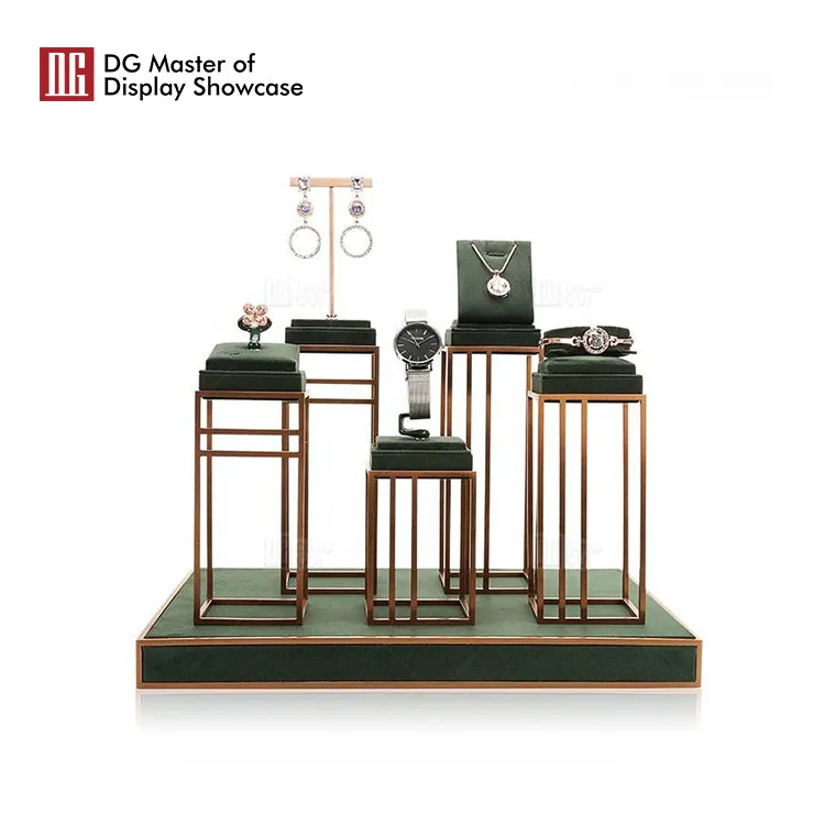 Stainless Steel and Velvet Jewelry Displays - High Quality Supplies 3