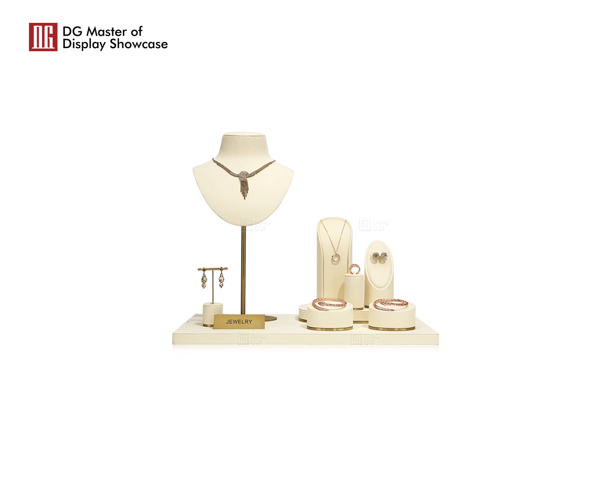 Customized DG simple high-end customized high-quality jewelry props set manufacturers From China 9