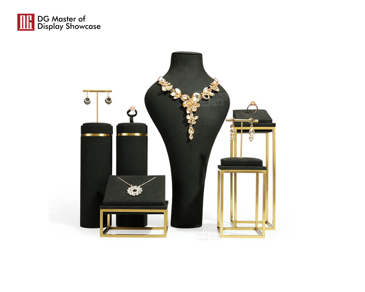 Hot sale custom luxury high quality earrings pendant necklace bust jewelry display stand set 6