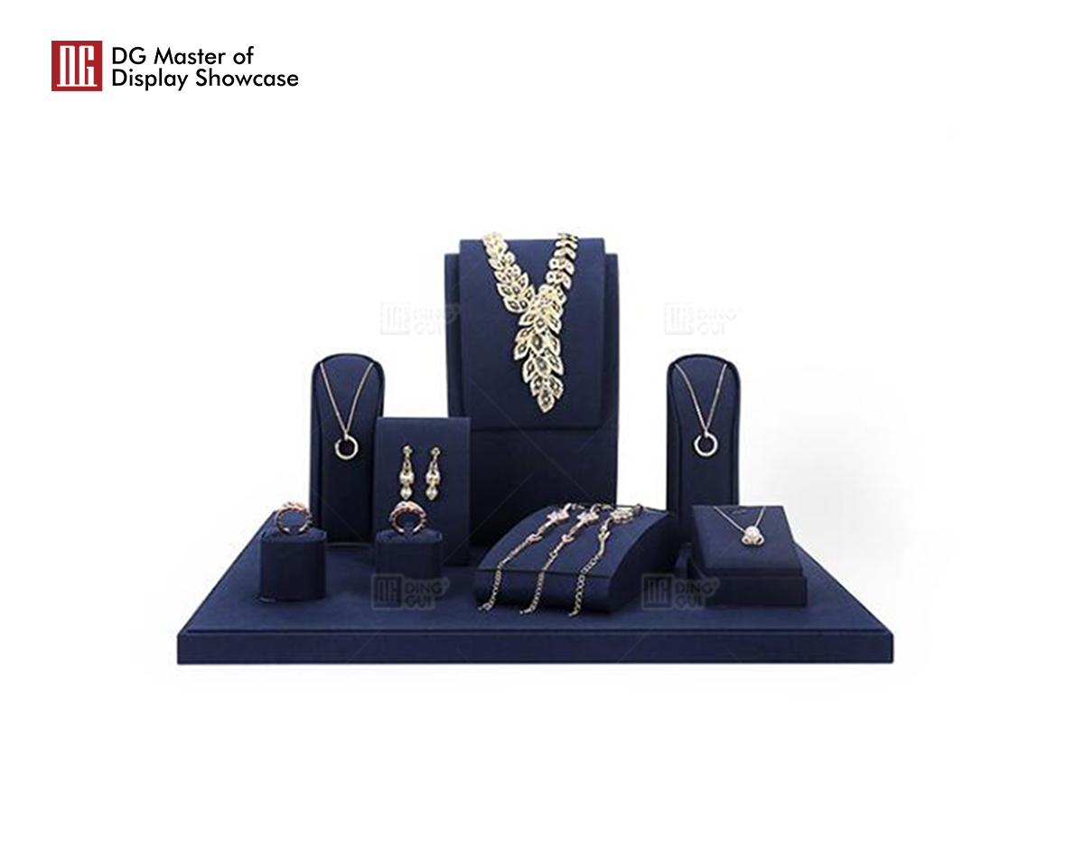 New design high quality metal microfiber jewelry necklace bracelet ring earring jewellery of display prop 9