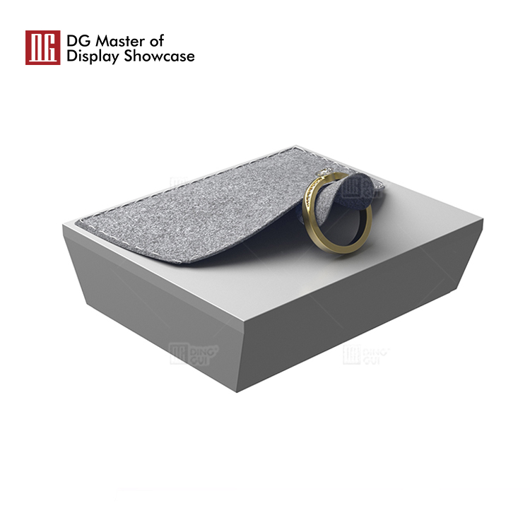 DG Display Showcase | professional jewelry table manufacturer 7