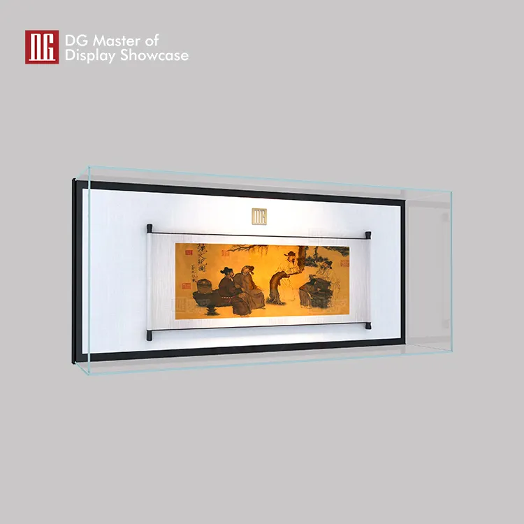 DG Ultra-White Glass Museum Showcase
 3