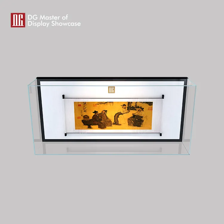 DG Ultra-White Glass Museum Showcase
 4