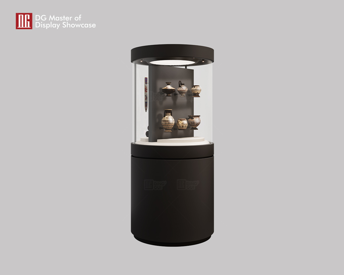 DG Circular Elegant and Unique Museum Display Showcase 7