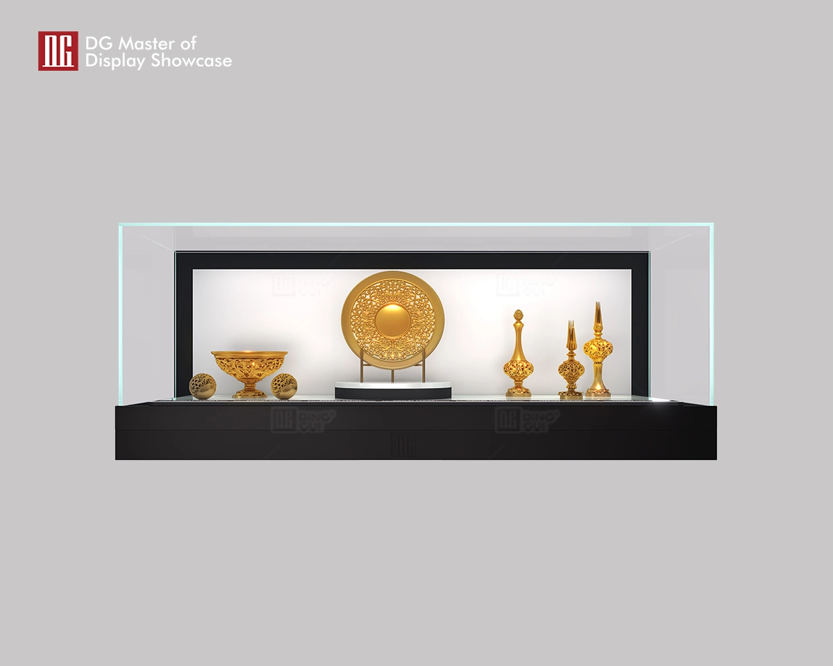 DG's uniquely designed high-end museum hanging display cabinet 1