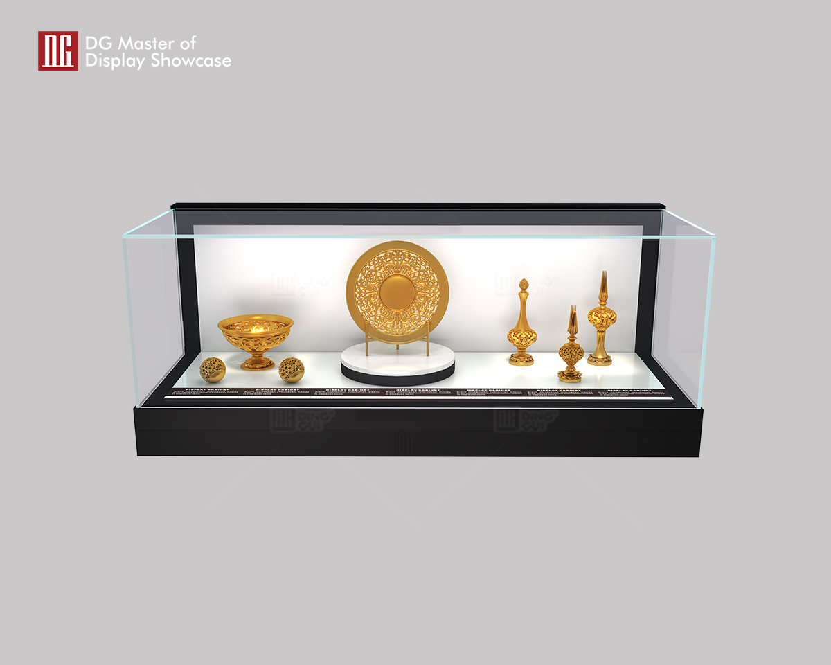 DG's uniquely designed high-end museum hanging display cabinet 9