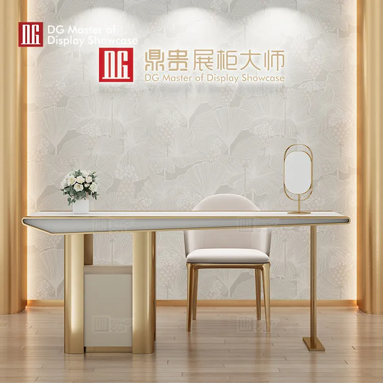 Luxury Jewelry Display Table: Exquisite Craftsmanship & Customizable 5