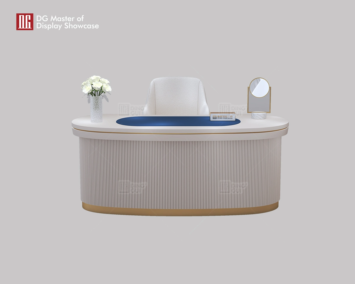 DG Showcase Luksus Smykkeoplevelse Bordudstilling Butik Møbler Dekoration 1