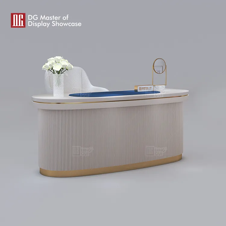 DG Display Showcase | custom Experience Table factory 3