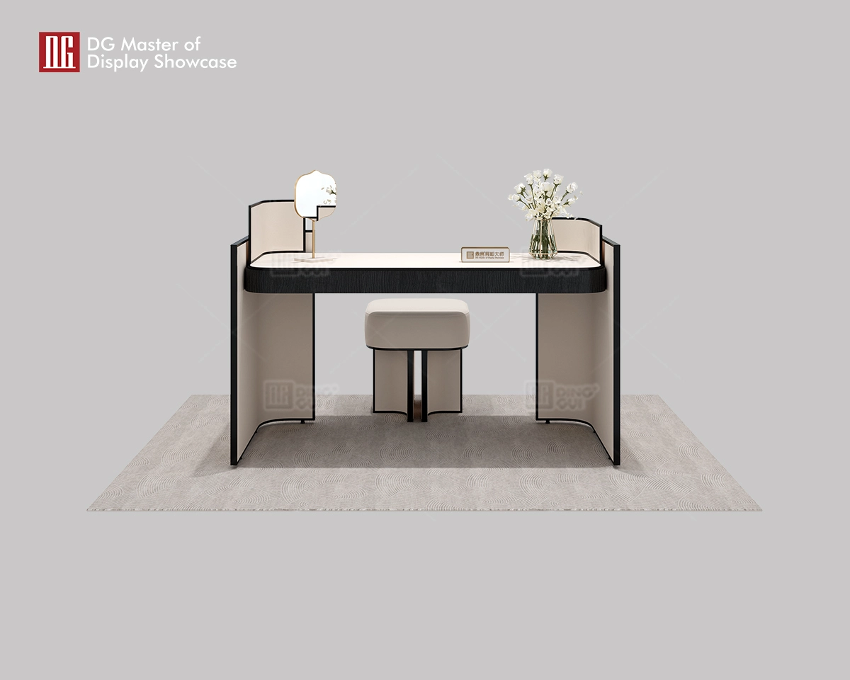 DG Πολυτελές Μινιμαλιστικό Μοντέρνο Τραπέζι Εμπειρίας Κοσμημάτων και Ρολογιών 1